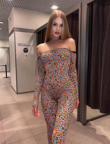 travel escort girls